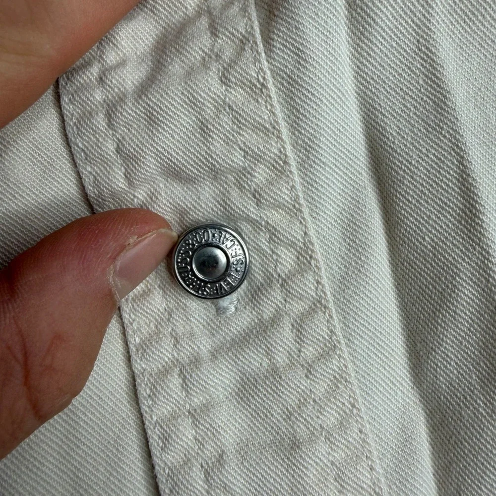 Levis Mens XL Cream Cotton Twill work Shirt Long Sleeve metal buttons Utility
